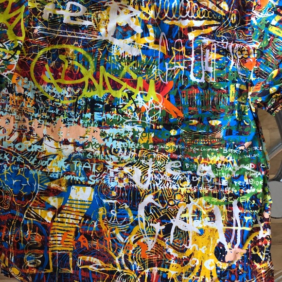 Graffiti T - Picture 3 of 6